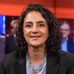 Portrait of Tuğba Tekkal