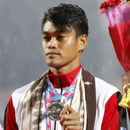 Portrait of Mark Harry Diones