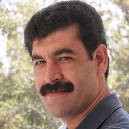 Portrait of Yousef Alikhani