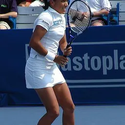Portrait of Paola Suárez