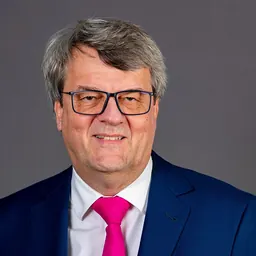 Portrait of Reinhard Houben