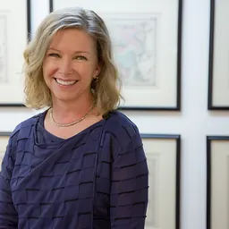 Portrait of Rhonda Dibachi