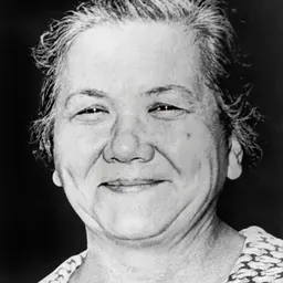 Portrait of Nina Khrushcheva