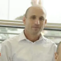 Portrait of Ofir Shoham