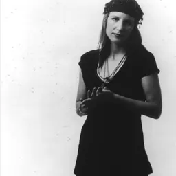 Portrait of Kendra Smith