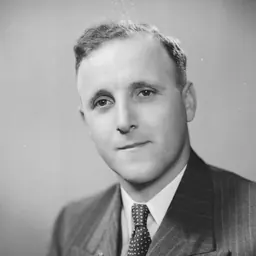 Portrait of Tom McGuigan