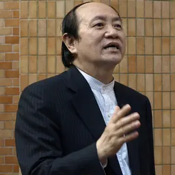 Portrait of Chim Pui-chung