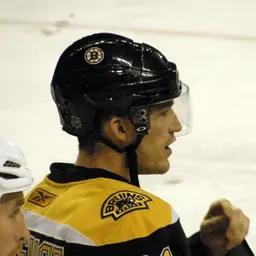 Portrait of Andrew Ference