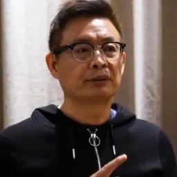 Portrait of Mai Jia