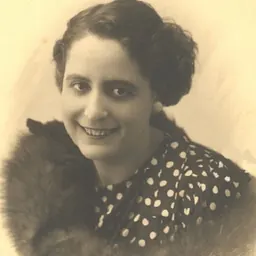 Portrait of Sara Scuderi