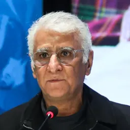 Portrait of Parviz Abnar