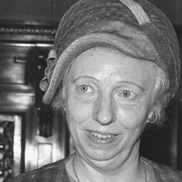 Portrait of Nancy Zeelenberg