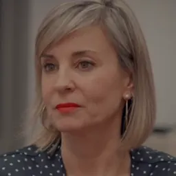 Portrait of Verónica Martínez Barbero