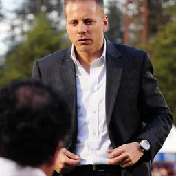 Portrait of Marc Dos Santos