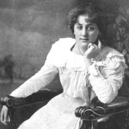Portrait of Dorothy Hammond