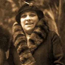 Portrait of Annie Landau