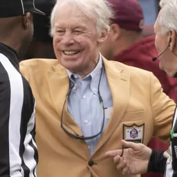 Portrait of Bobby Beathard