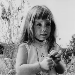 Portrait of Monique Luiz