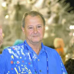 Portrait of Luizinho Drummond