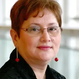 Portrait of Renate Weber