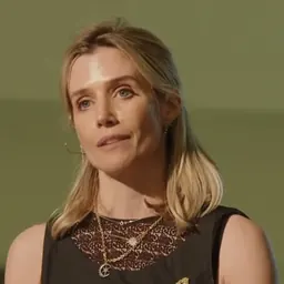 Portrait of Lisa Dwan