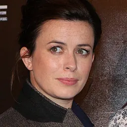 Portrait of Eve Myles