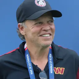 Portrait of Mark Ein