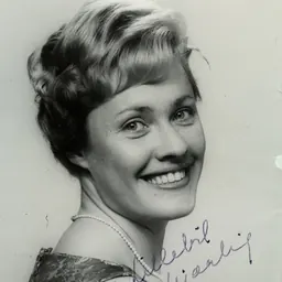 Portrait of Liv Glaser