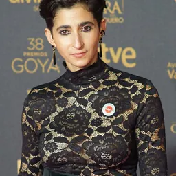 Portrait of Alba Flores