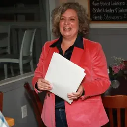 Portrait of Dawne Shand