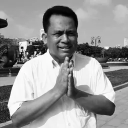 Portrait of Kem Ley