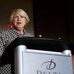 Portrait of Deb Matthews