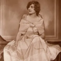 Portrait of Lee Parry