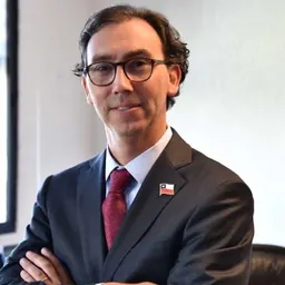 Portrait of Raúl Figueroa