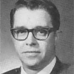 Portrait of Frank Shrontz