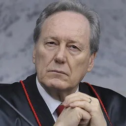 Portrait of Ricardo Lewandowski