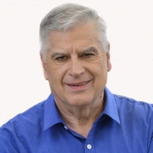 Portrait of Carlos Gutiérrez