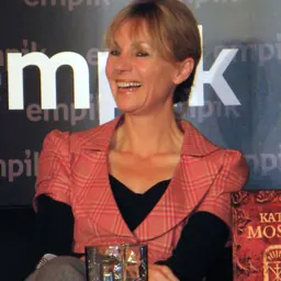 Portrait of Kate Mosse