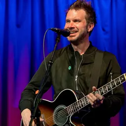 Portrait of Howie Day