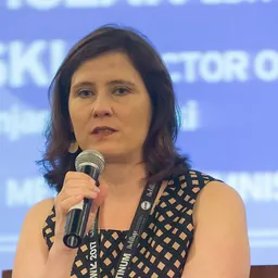 Portrait of Angie Drobnic Holan