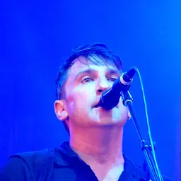 Portrait of Greg Dulli