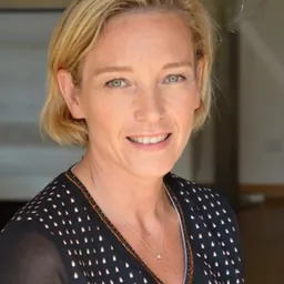 Portrait of Véronique Riotton