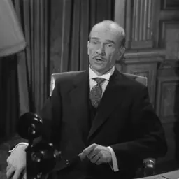 Portrait of Ian Wolfe