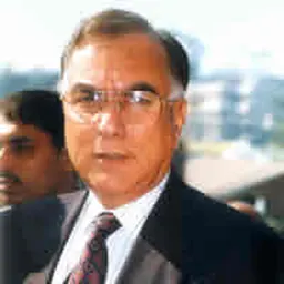 Portrait of Manzoor Wattoo