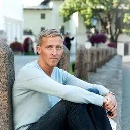 Portrait of Aarne Soro
