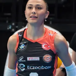 Portrait of Simge Aköz