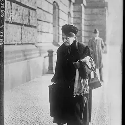 Portrait of Agnes Neuhaus