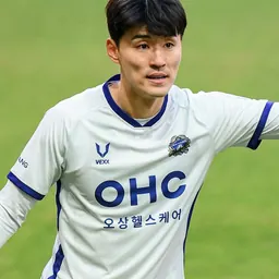 Portrait of Lee Tae-hee