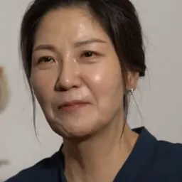 Portrait of Seo Yi-sook