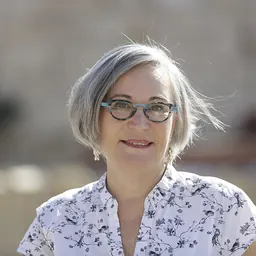 Portrait of Lesley Sachs